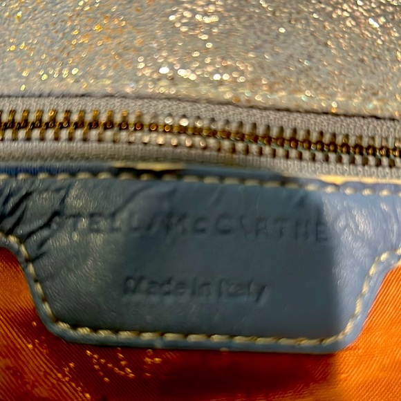 stella Mc Carney like new lg fold over or strap metallic bag - Picture 10 of 11